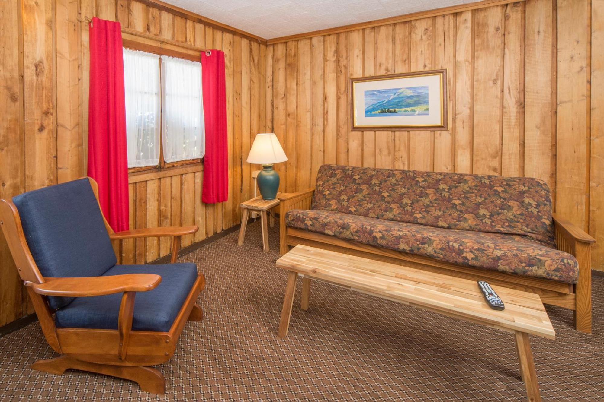 Lincoln Log Colony Resort 2*