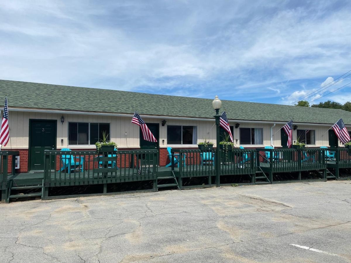 Lincoln Log Colony 2* Lake George