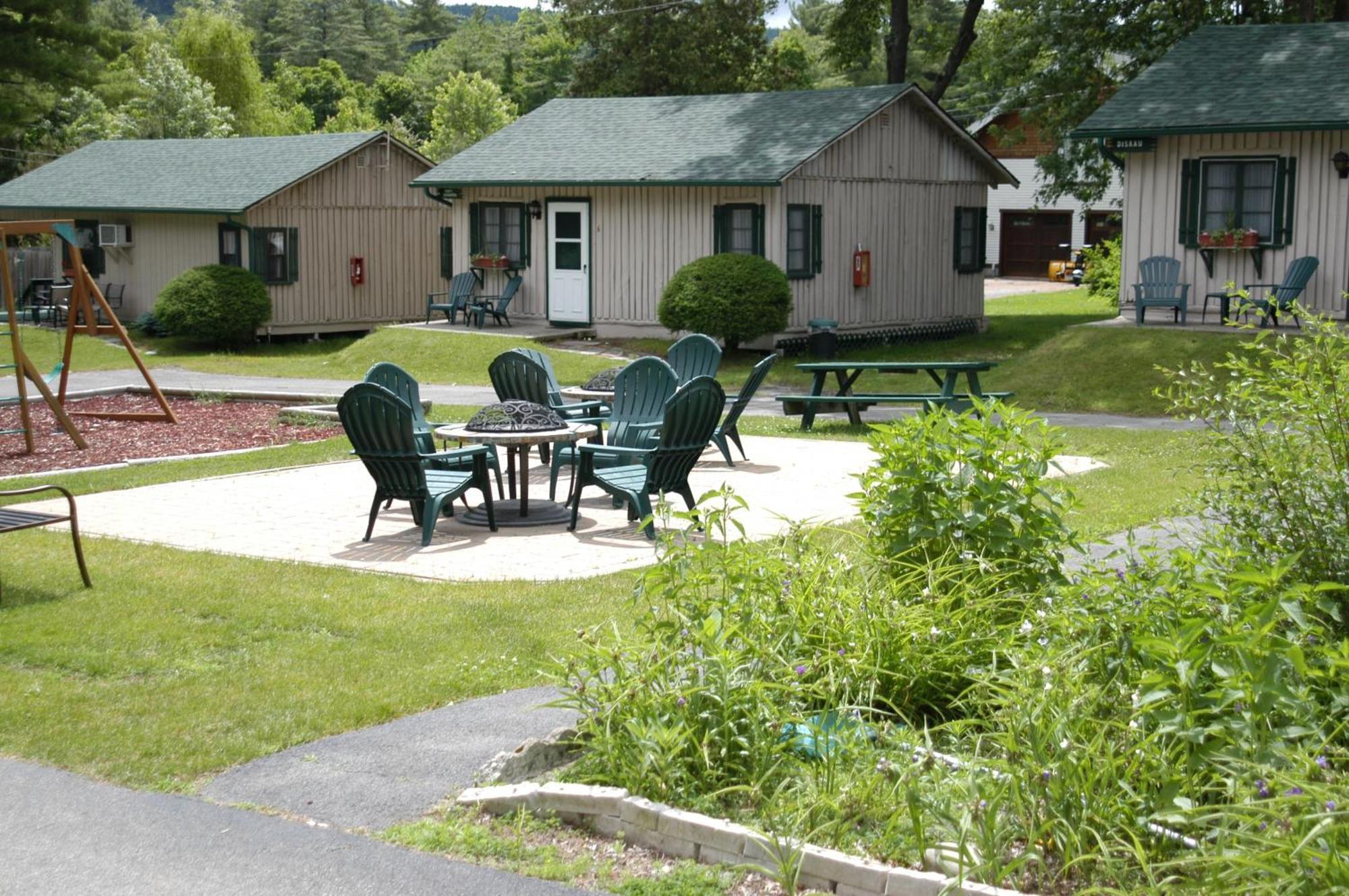 Lincoln Log Colony Lake George