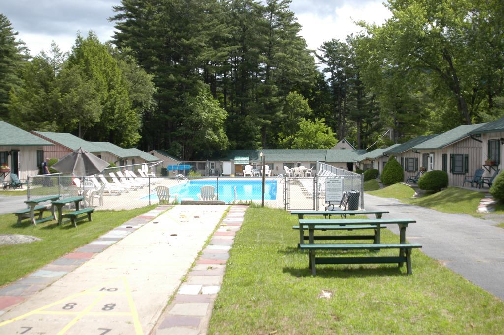 Lincoln Log Colony Resort 2*